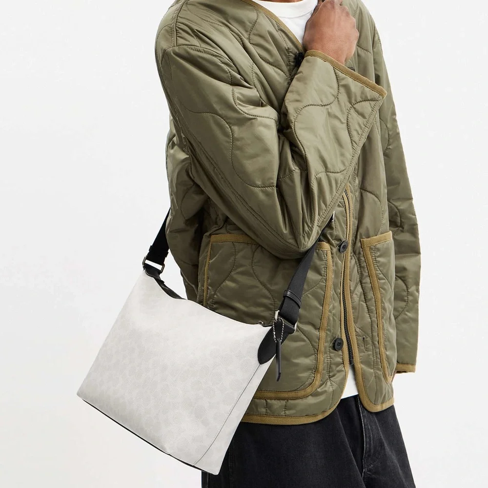 Coach Finn Crossbody Bag In Signature Canvas NWT - Picture 6 of 6